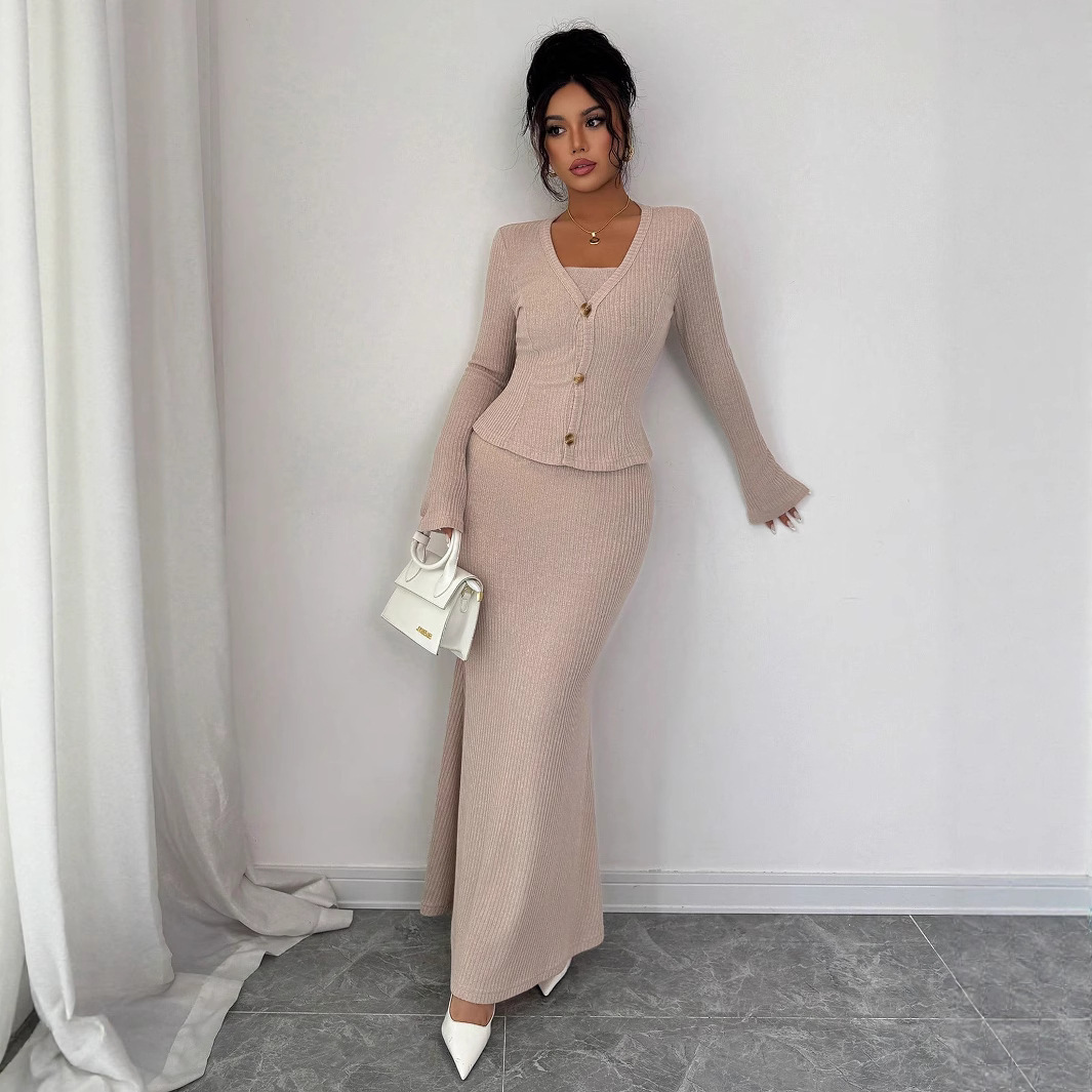 Knitted Long Skirt Sophisticated Styling Two-piece Skirt Set - Image 2