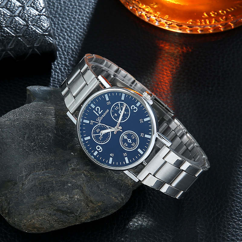 Men's Casual Blue Light Watch - Image 4
