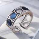 Glass-embedded Bracelet Women's Quartz Watch