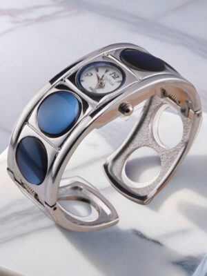 Glass-embedded Bracelet Women's Quartz Watch