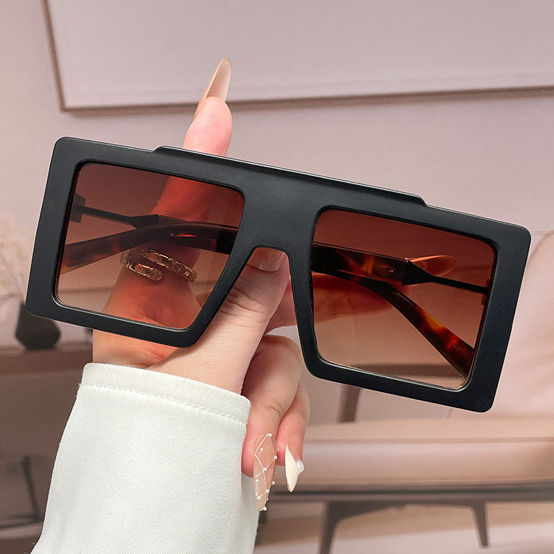 Wide-frame Square Blue-light-blocking Eyeglass Frames For Women - Image 9