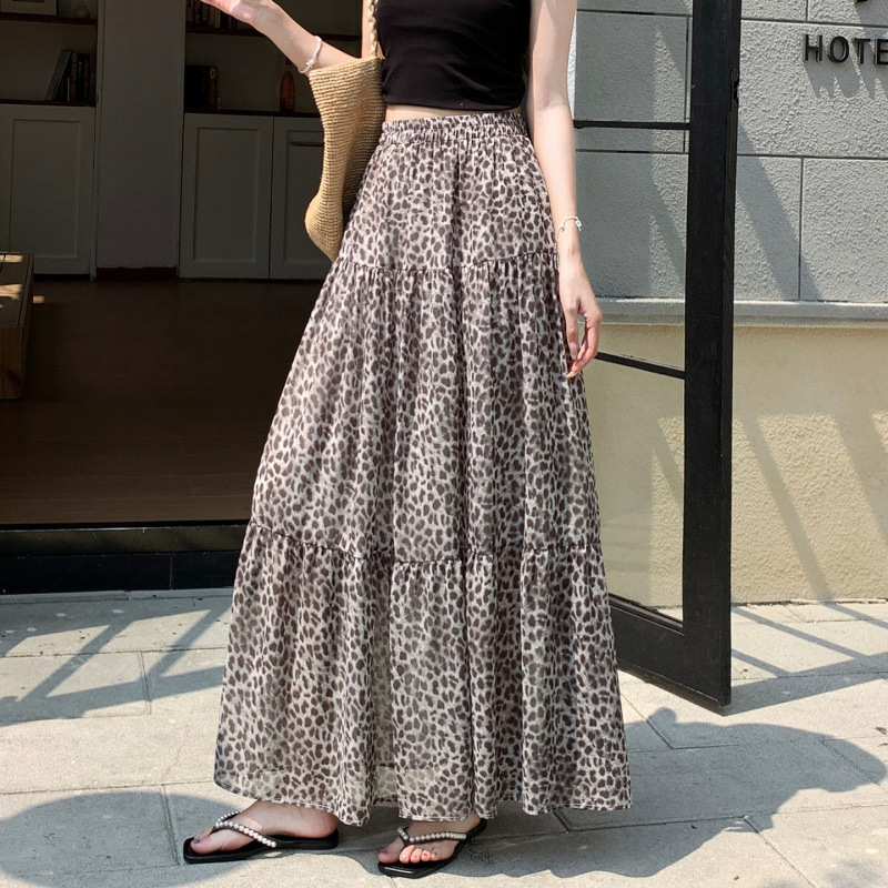 Vintage Leopard Print Midi Dress For Women - Image 3