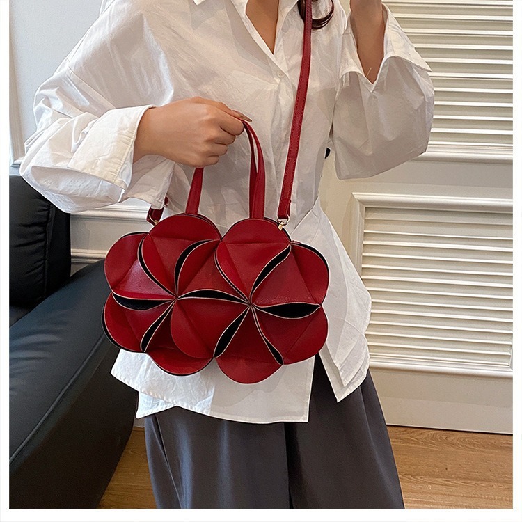 Womens Red Small Handbag Crossbody Or Shoulder Tote Style - Image 4