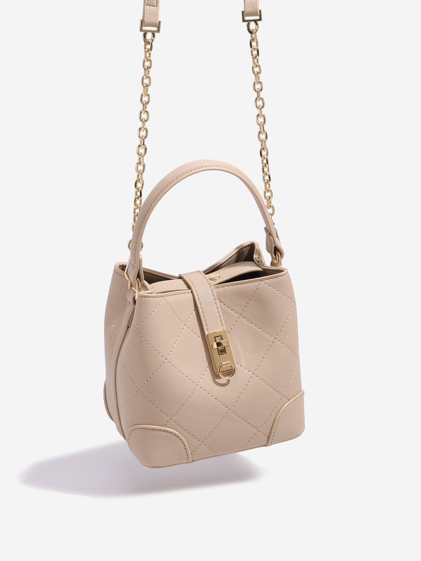 Women's Mini Diamond-Quilted Bucket Bag - Image 7
