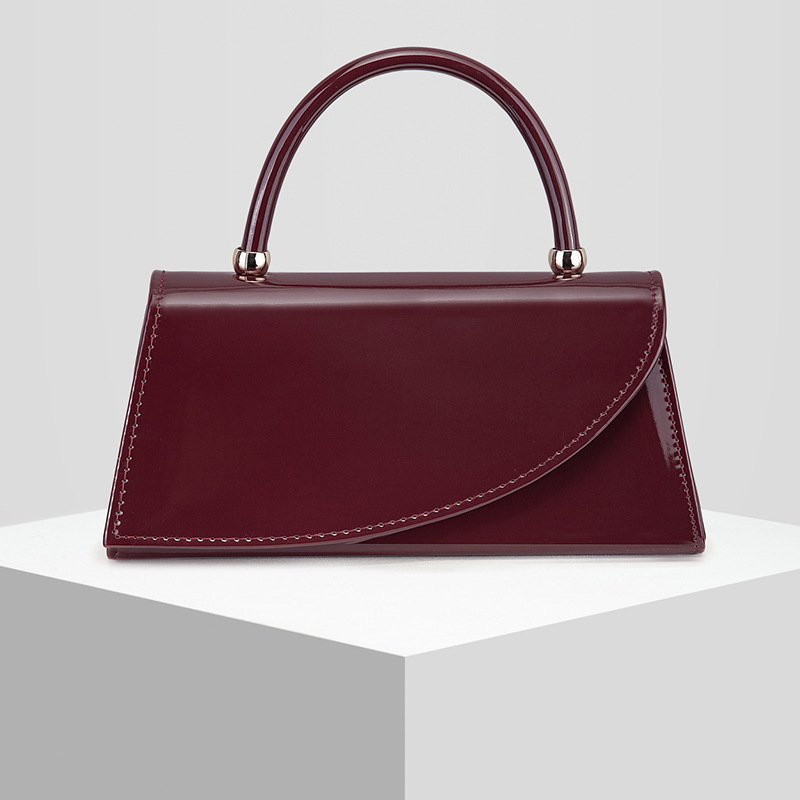 European And American Glossy Evening Bag - Image 4